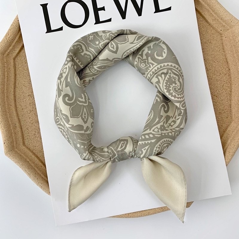 Khăn lụa mini size 53cm hoạ tiết lạ - Maben