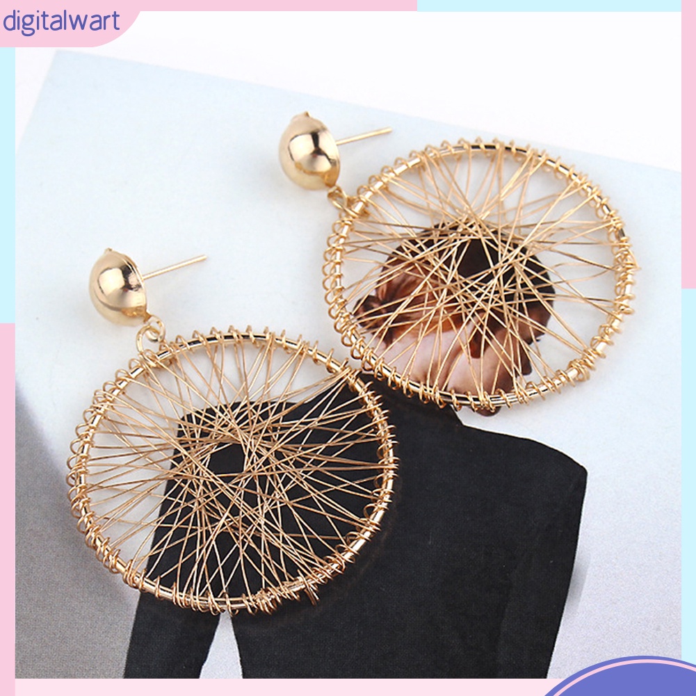 Khuyên Tai Nữ Trang Dáng Dài Tạo Hình Độc Đáo