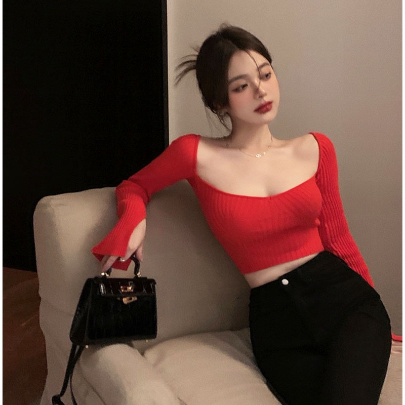QKOOLE  Áo Croptop Dệt Kim Tay Dài Cổ Vuông Màu Sắc Đơn Giản Phong Cách Hàn Quốc Cho Nữ