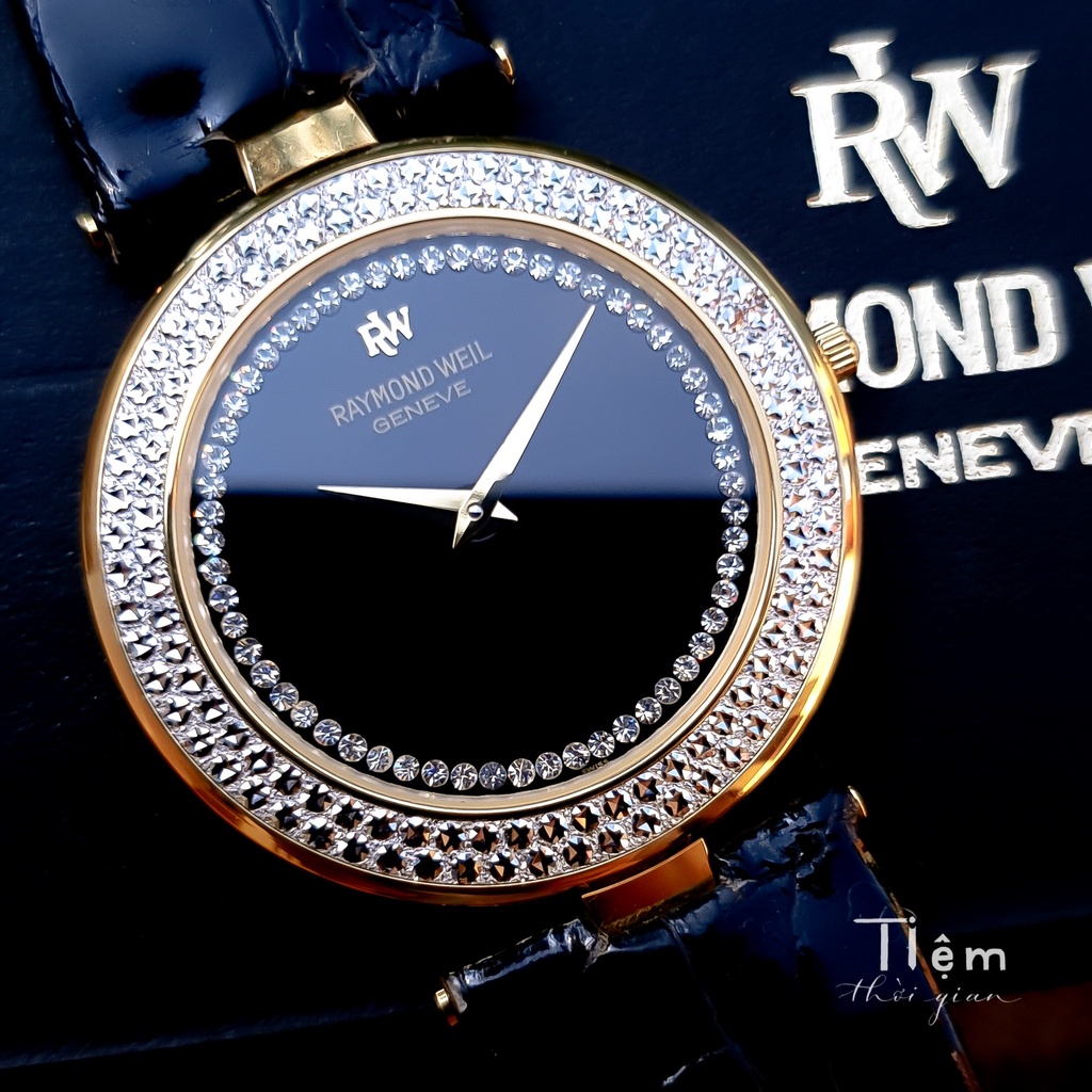 Đồng hồ si Mèo Mũm Mĩm