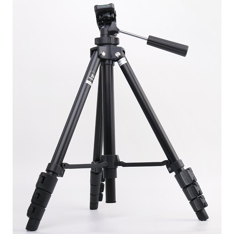 Chân đế Tripod cho máy ảnh Benro T560
