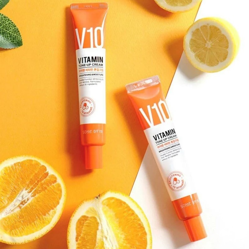 Kem dưỡng trắng nâng tông da và tạo nền V10 Vitamin Tone - Up Cream Thành phần: – Vitamin E: Phức hợp chống Oxy hóa, gi