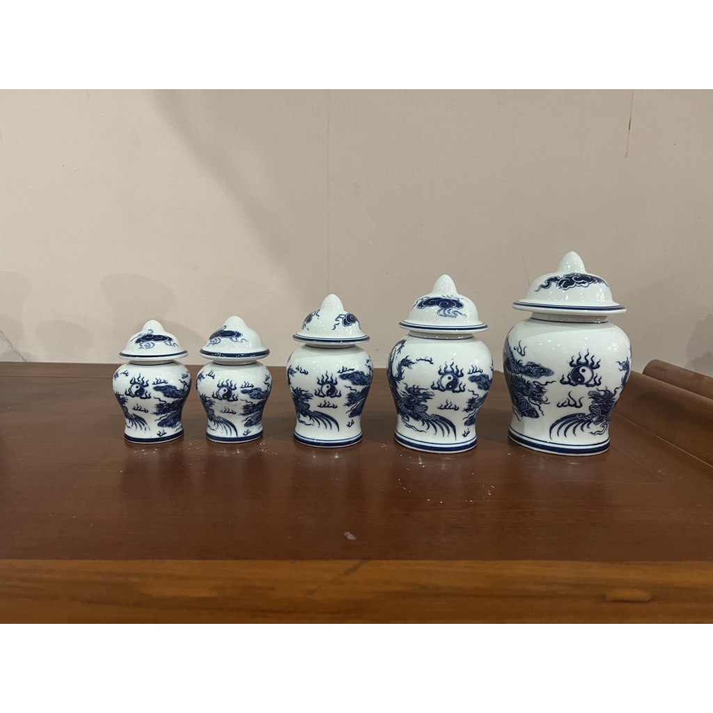 Hũ nước, hũ muối, hũ gạo - chóe đựng gạo, chóe đựng muối, chóe đựng nước