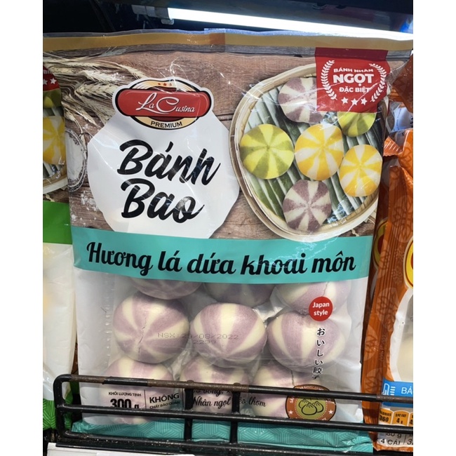 12 cái bánh bao nhân khoai môn, lá dứa, sầu riêng thơm béo
