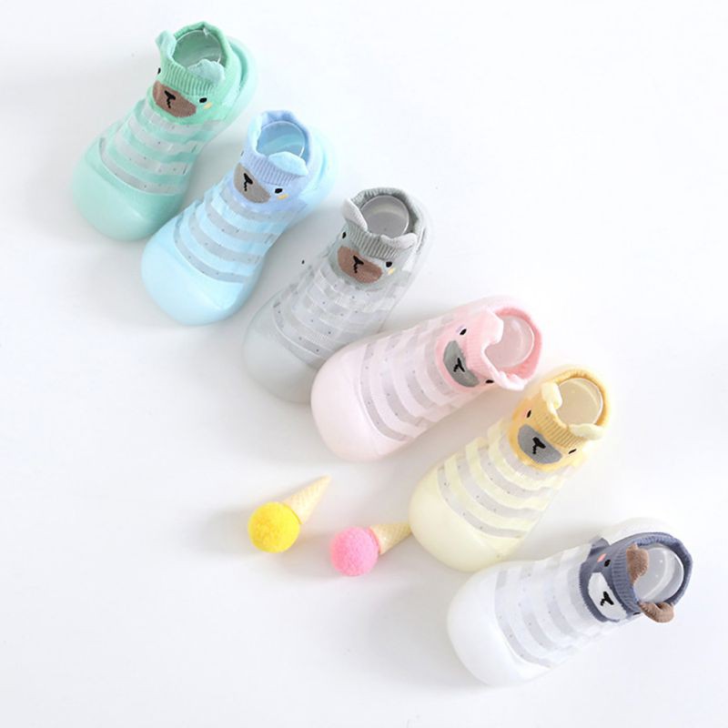 Giày vải đế mềm xinh xắn đáng yêu dành cho bé