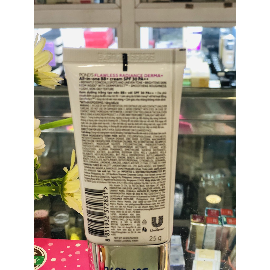 Kem dưỡng trắng tạo nền BB+ Pond's Flawless Radiance Derma SPF30 PA++, 25g | BigBuy360 - bigbuy360.vn
