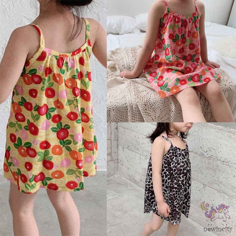 Đầm Yếm Hình Hoa Cho Bé Gái