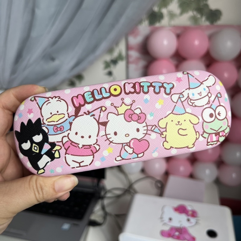 ĐỒ DÙNG HELLO KITTY DORAEMON