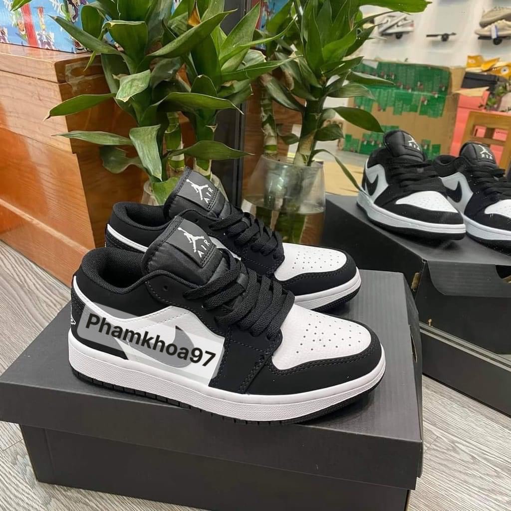 giày jd cổ thấp 2 màu đen trắng cực hót da lộn đủ size nam nữ từ 36-43 [full bill box]