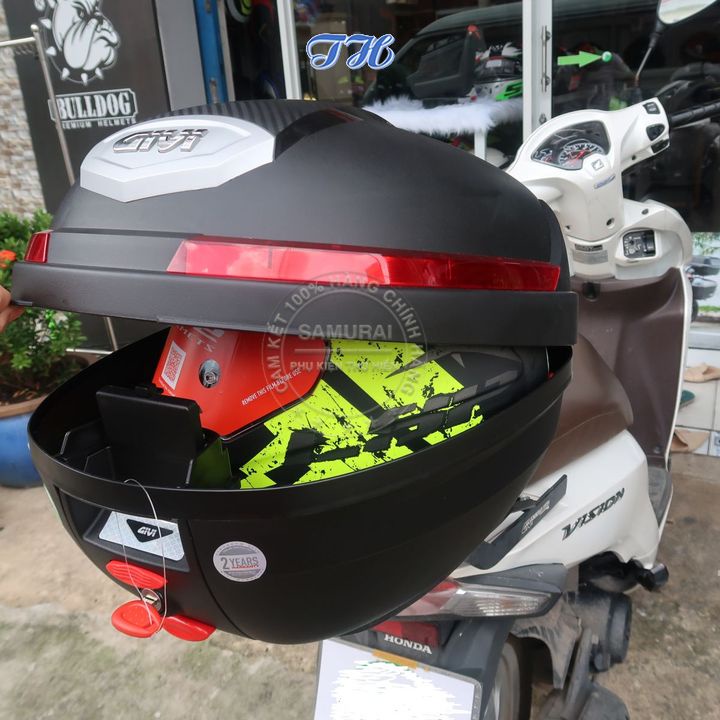 Thùng sau givi E350N 35lít tặng kèm đế hàng chính hãng bảo hành 2 năm