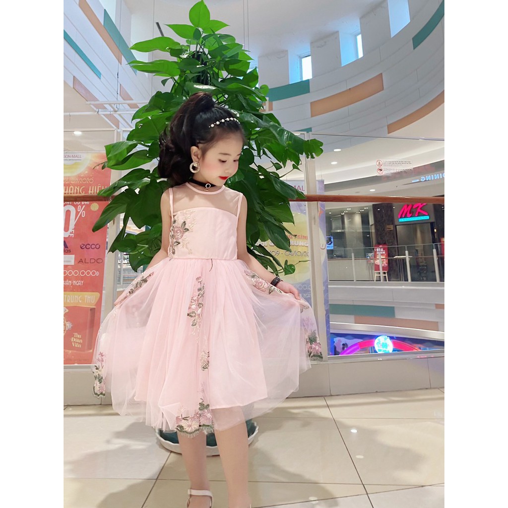 Đầm ren công chúa ren thêu
