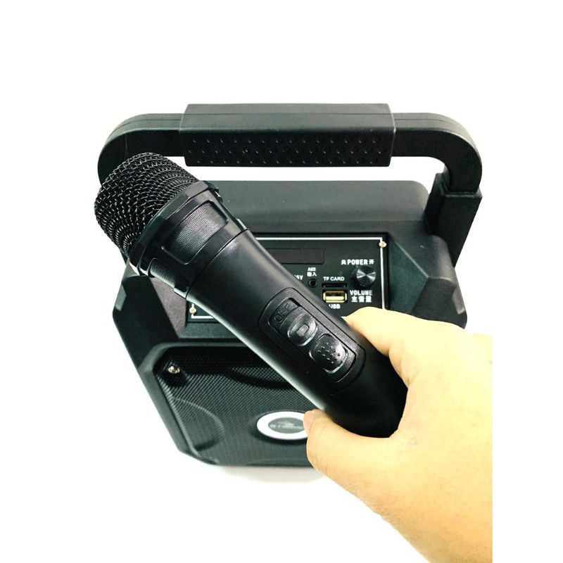 Loa hát karaoke k68 với công suất lớn, âm thanh hay.kèm mic không dây.