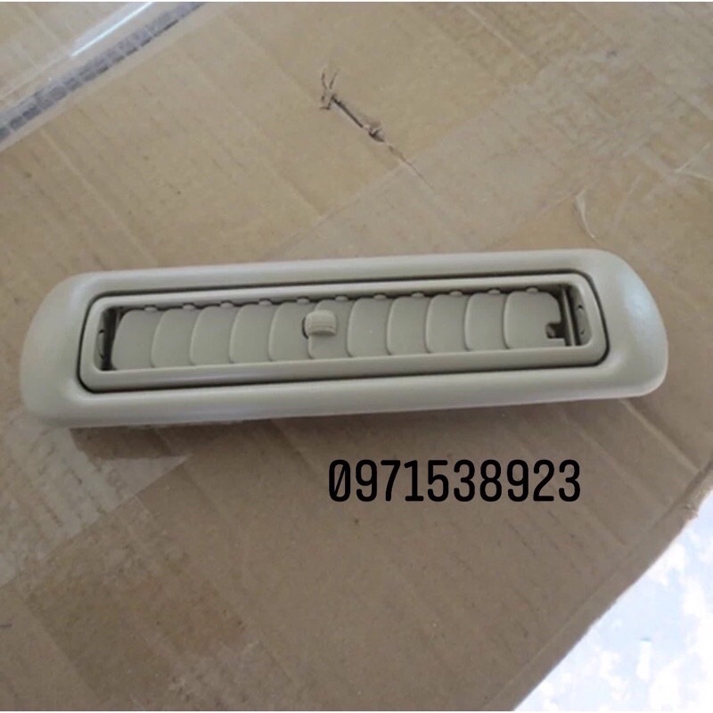 Cửa gió điều hoà trần sau TOYOTA INNOVA FORTUNER 2006-2016 4 cái dùng chung giống nhau