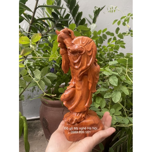 Tượng đạt ma sư tổ gỗ hương