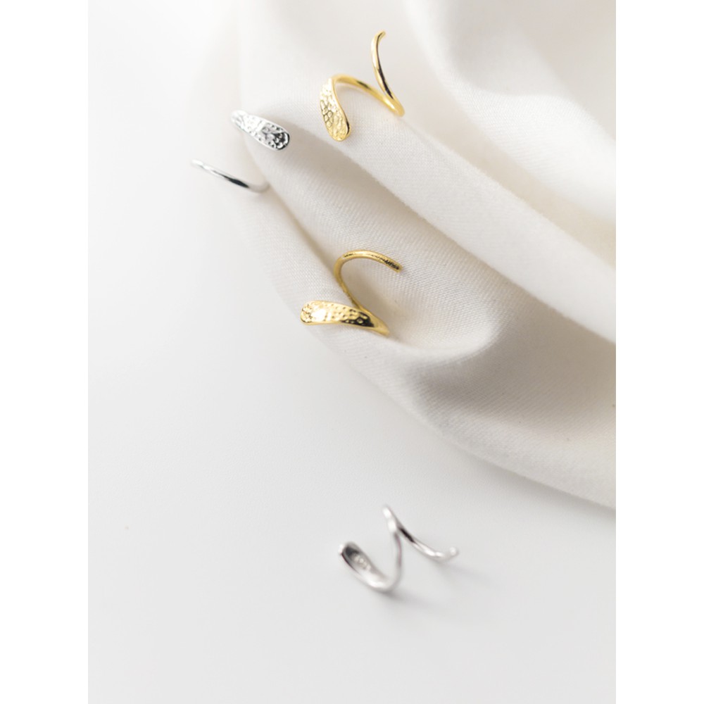 Khuyên tai bạc Ý s925 kiểu xoắn G1901 - AROCH Jewlery