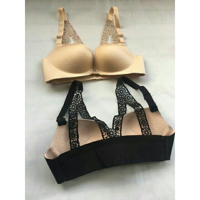 ÁO ĐÚC DÂY REN CÀI TRƯỚC