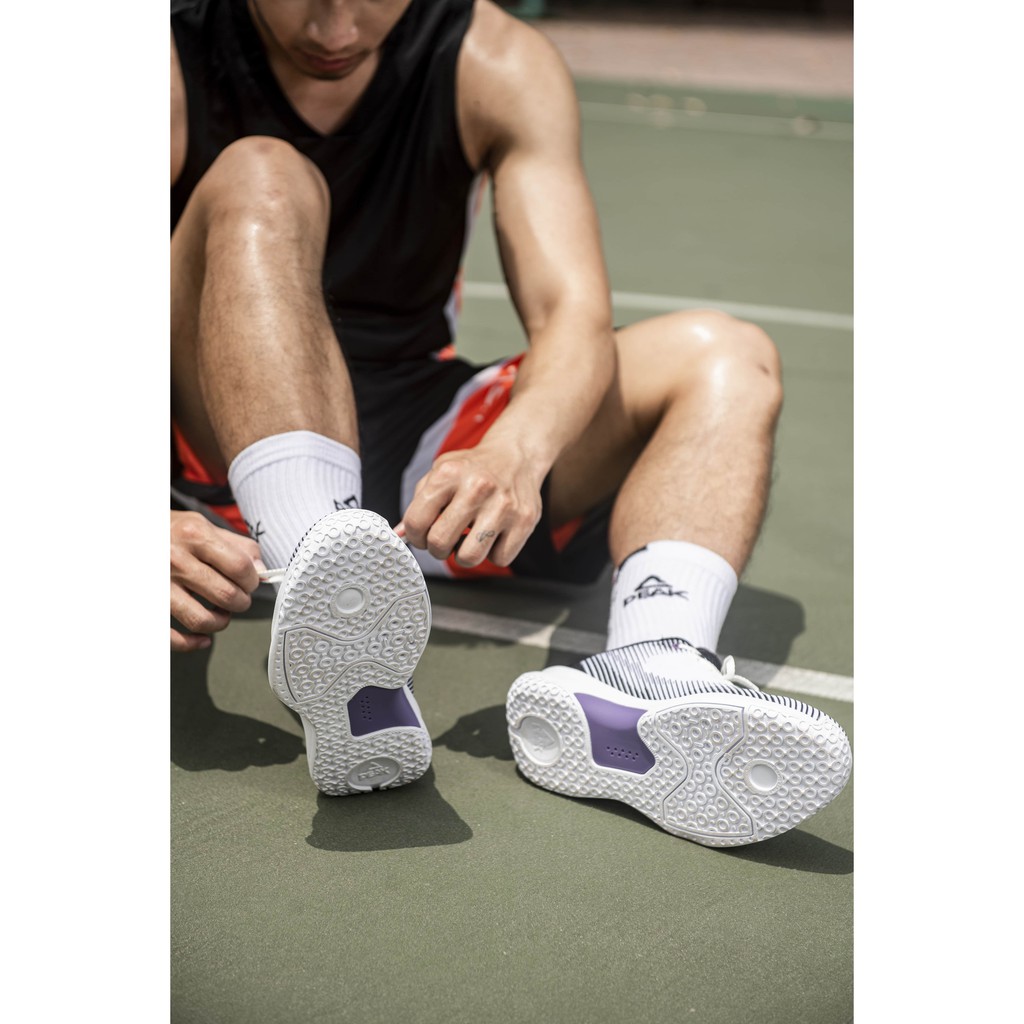 Giày Bóng Rổ Outdoor Chính Hãng PEAK Basketball E12061A