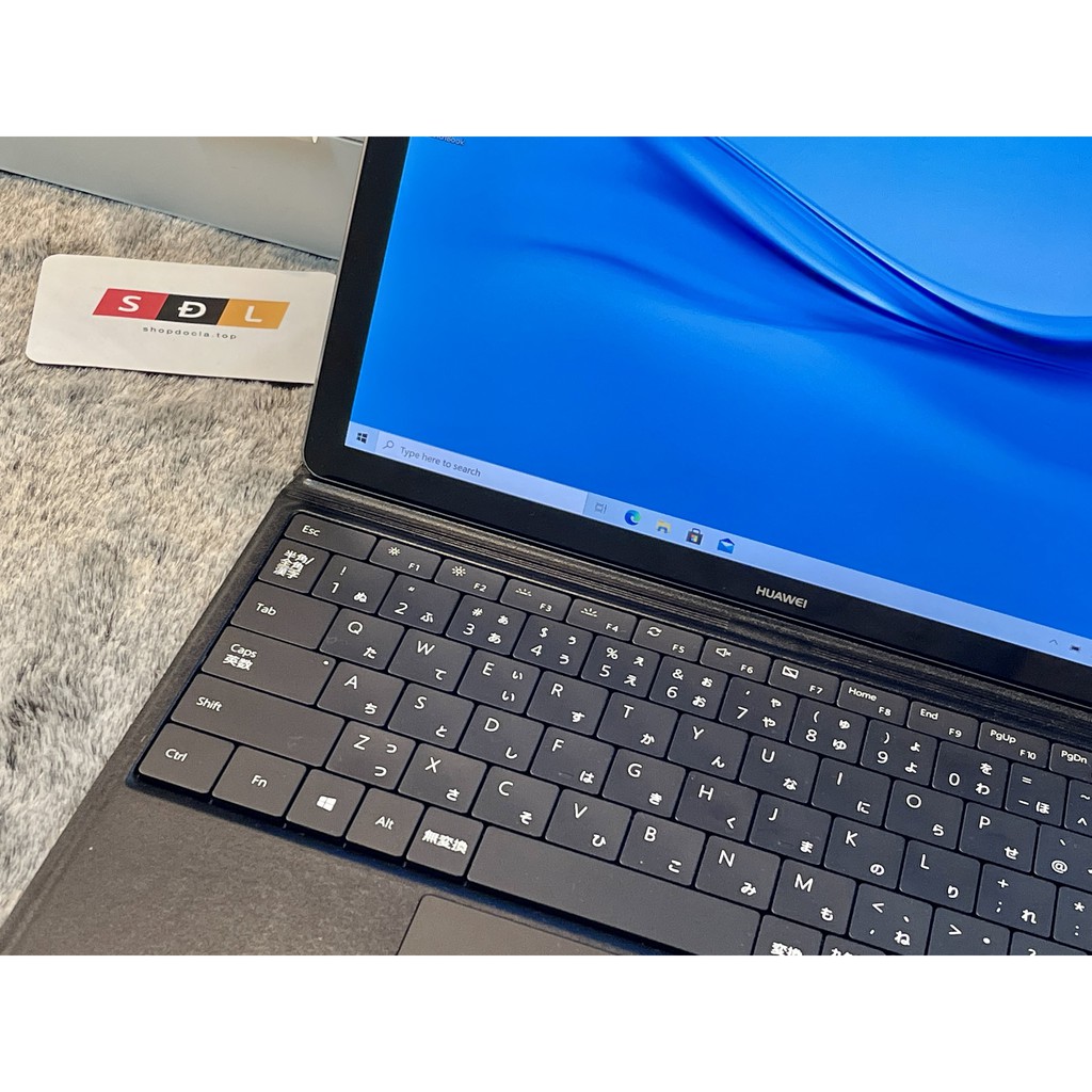 Laptop 2 in 1 HuaWei MateBook Intel Core M3 (laptop và máy tính bảng) kèm bao da bàn phím