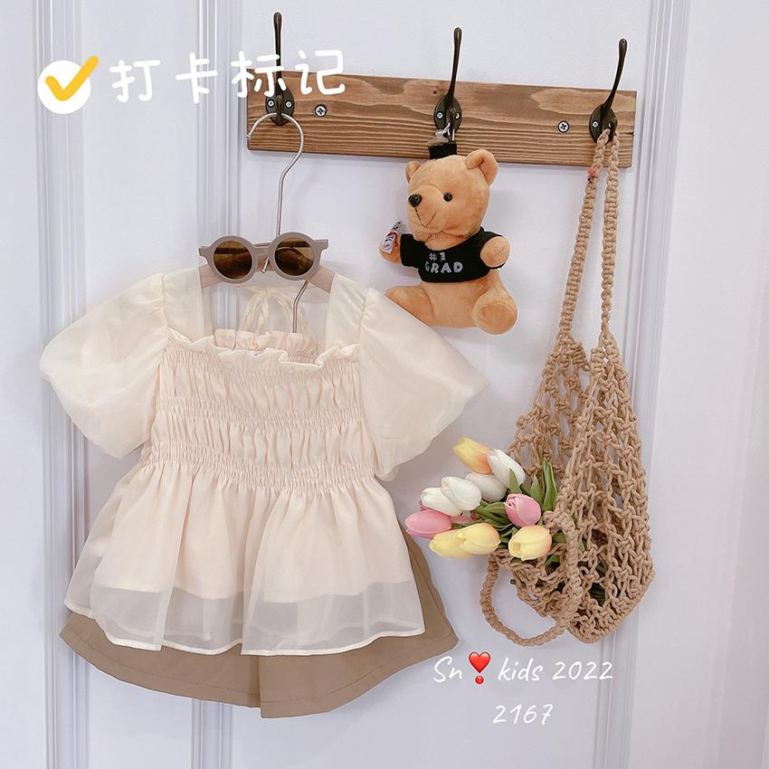 Bộ Quần Áo Dạng Váy Voan Tay Bồng Áo Trắng Quần Kaki Nâu Cho Bé Từ 8-30kg Mã CT64