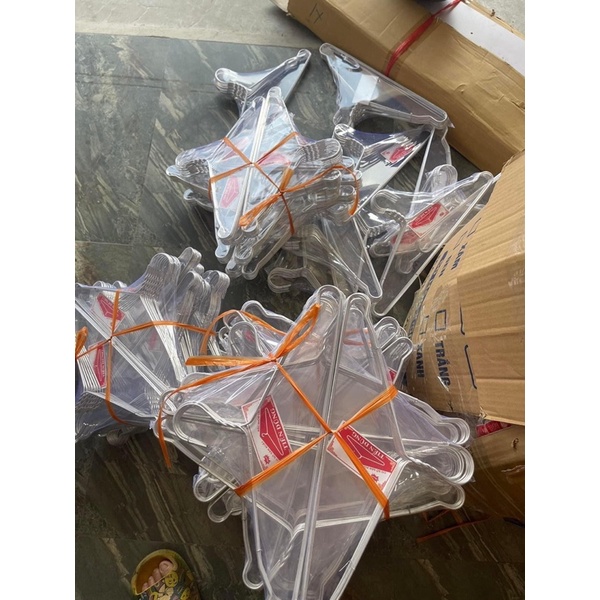 Móc nhôm phơi quần áo