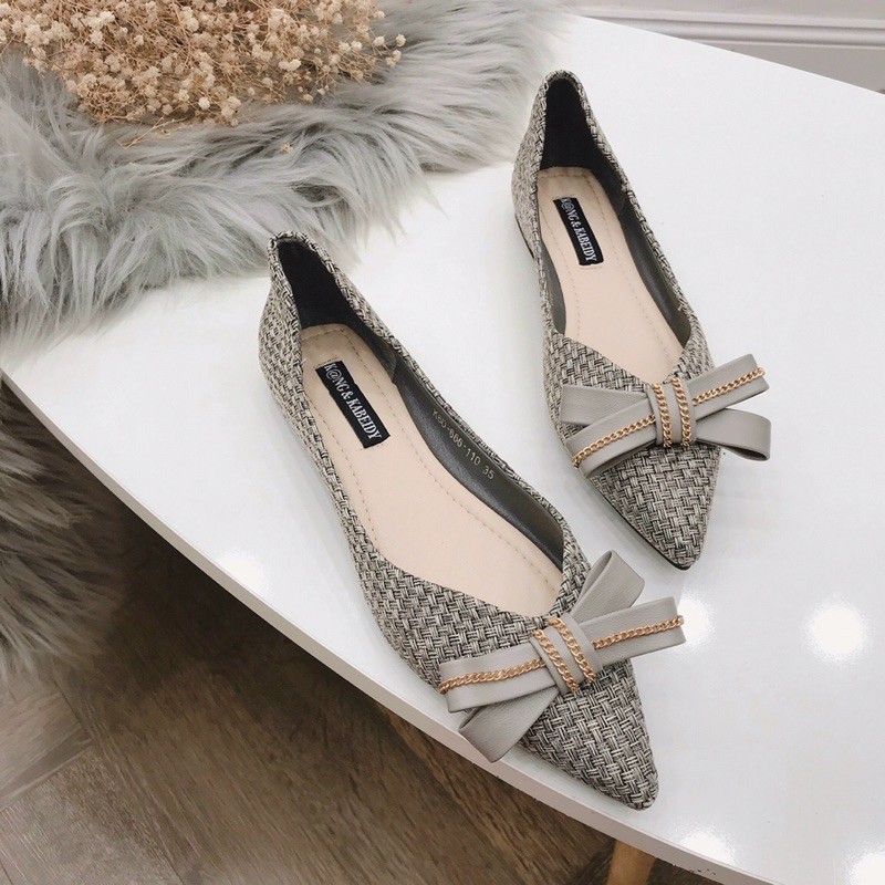 Giày bệt nữ mũi nhọn gắn nơ xích siêu xinh | BigBuy360 - bigbuy360.vn