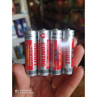 Vỉ 4 viên pin con thỏ loại nhỡ và loại nhỏ