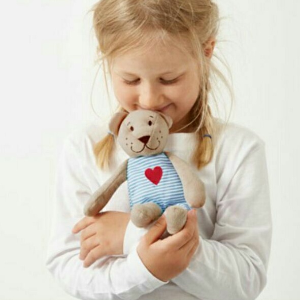 Gấu bông Ikea Bear tim cầm tay