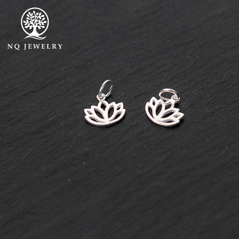 Mặt dây chuyền bạc hình hoa sen treo - NQ Jewelry
