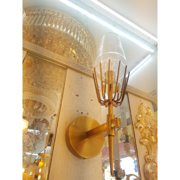 Đèn treo tường trang trí cầu thang