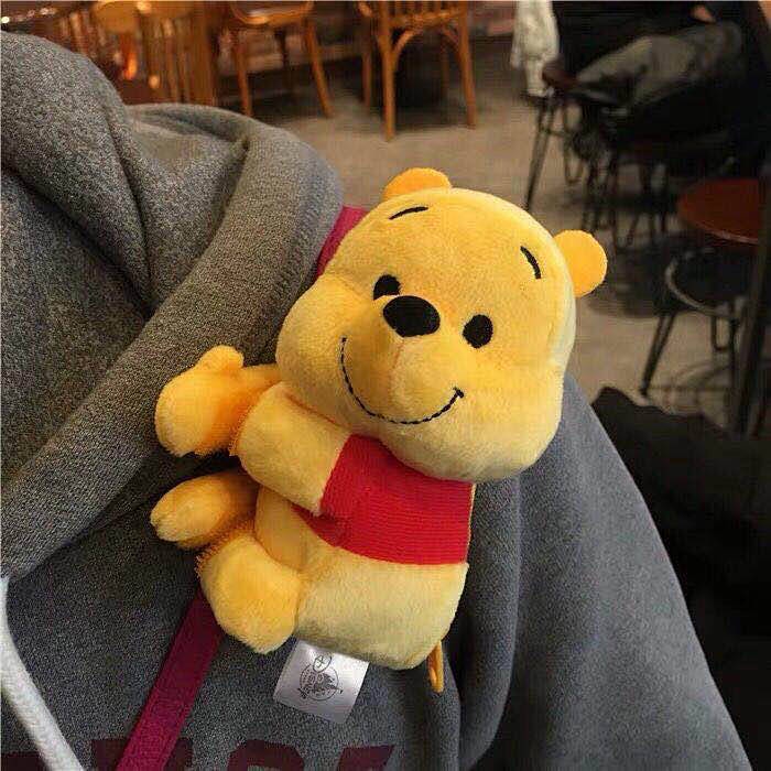 Móc khóa hình gấu Pooh Hug Pooh hoạt hình dễ thương