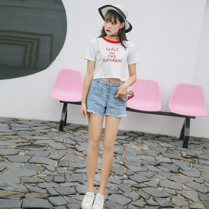 [Mã WASTUP giảm 10% tối đa 30K đơn 99K] [Sale Mid Year Áo croptop form rộng tay ngắn cổ tròn Girl On, chất thun cotton | BigBuy360 - bigbuy360.vn
