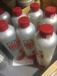 DUNG DỊCH KHOÁ MÀU TÓC NHUỘM 250ml