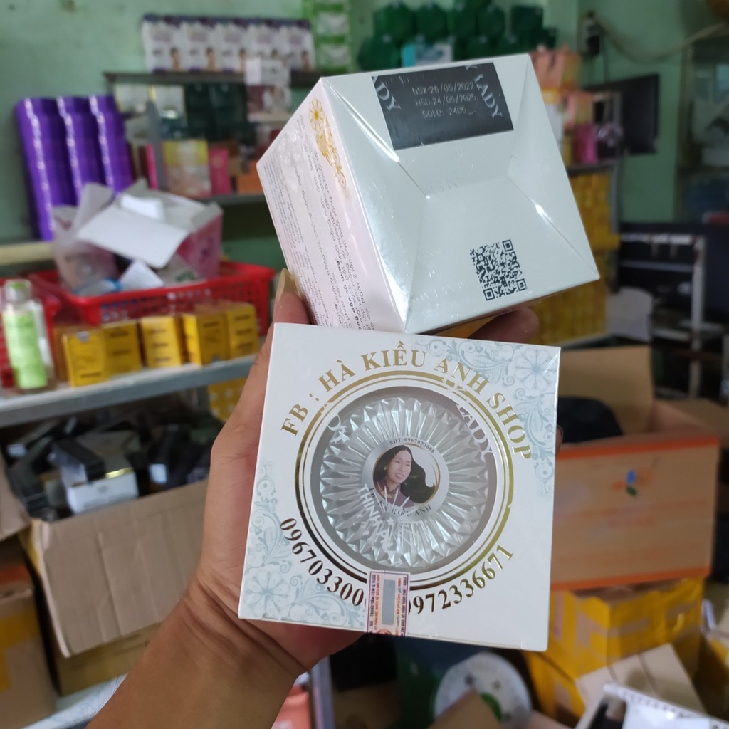 Kem dưỡng trắng da HKA Hà Kiều Anh