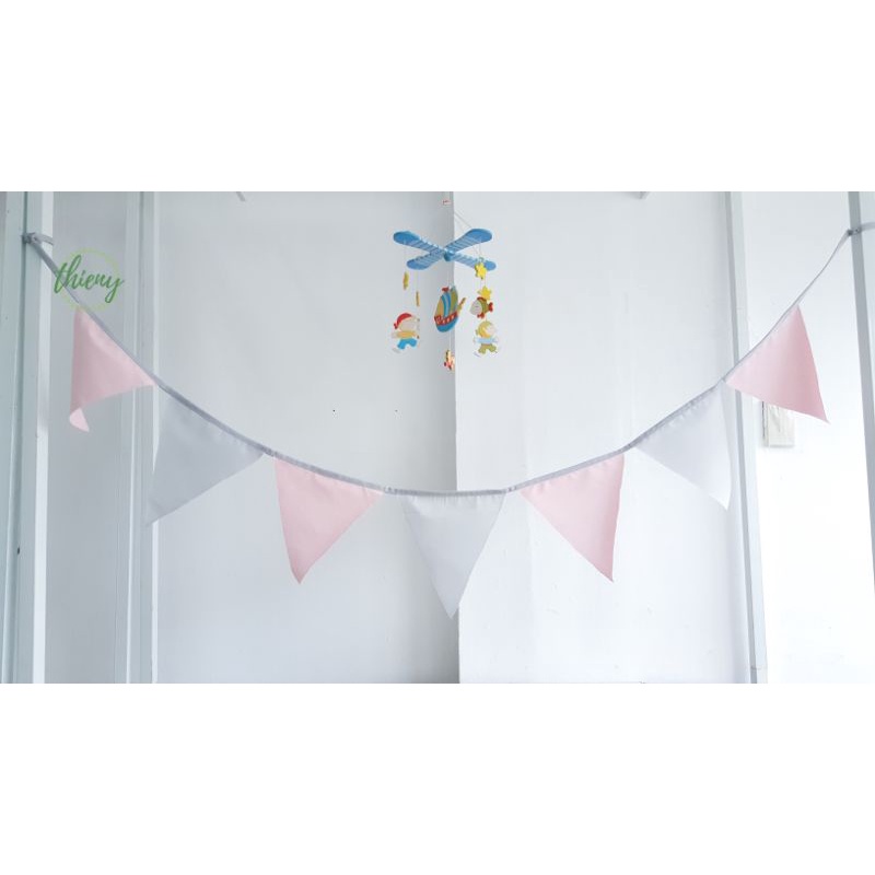 Dây cờ tam giác vải màu pastel ghi hồng, xịn may đẹp, dài  2,2m, Dây cờ trang trí Decor Sinh nhật, Lều vải Thiên Ý