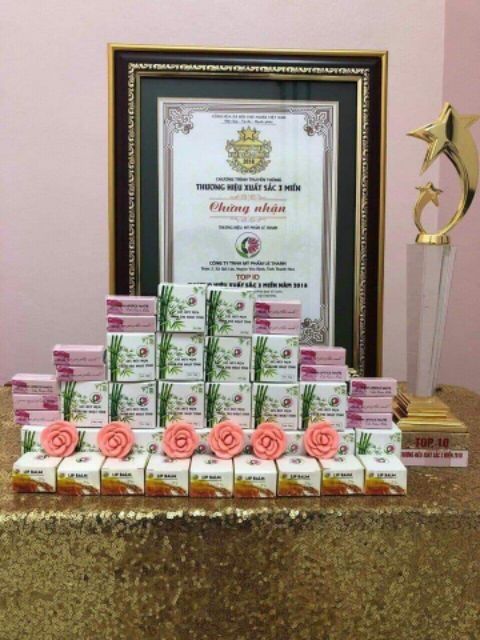 Gel Lột Mụn Than tre Lê Thanh tặng kèm cọ | BigBuy360 - bigbuy360.vn