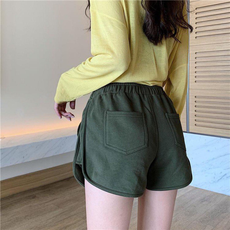 Quần Đùi Nữ Xẻ Viền Tà - NEm.Clothing Nữ [FREESHIP] - Quần short nữ trơn xẻ tà 5 màu Basic