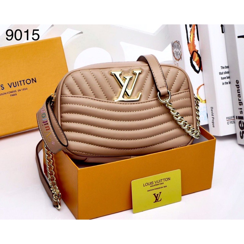 Mới Giày Louis Vuitton 9015 Chính Hãng Chất Lượng Cao