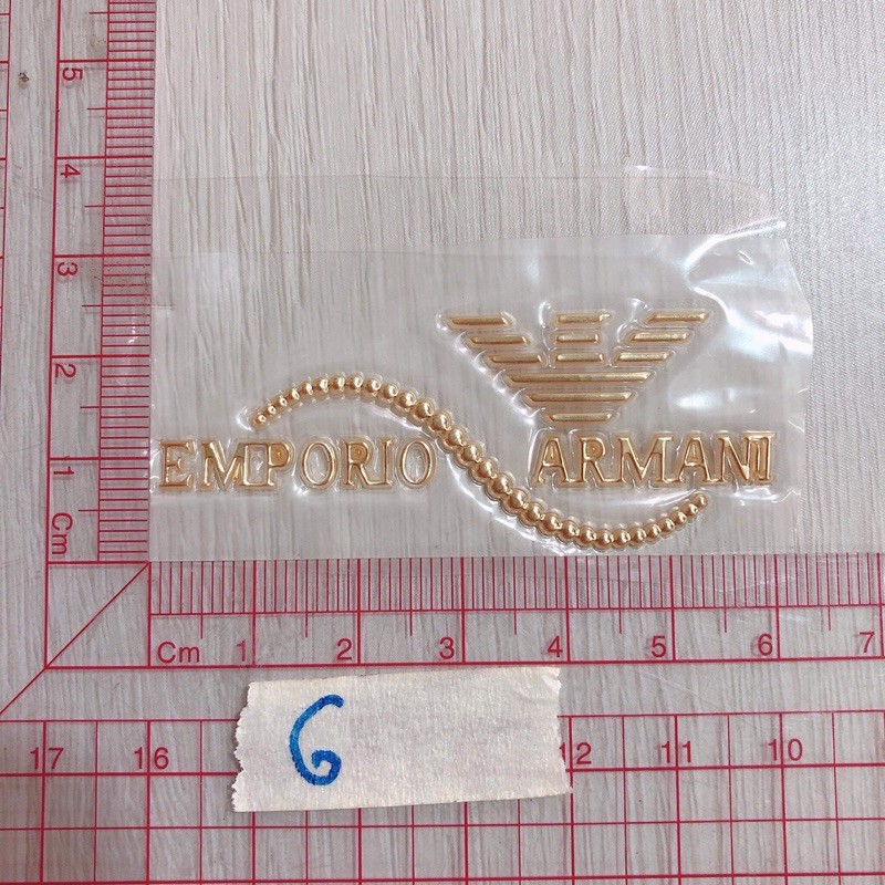 Sticker hình ủi nổi logo chữ