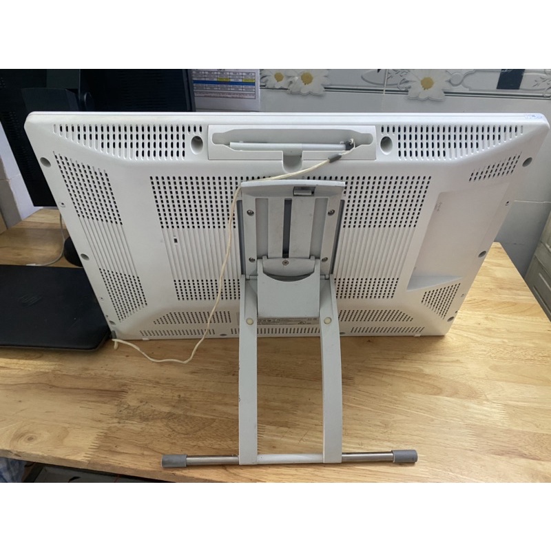 BẢN VẼ Wacom DTH-2242 và màn hình cảm ứng 22inch