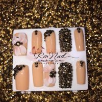 Móng tay ( nail ) thiết kế có hình thật