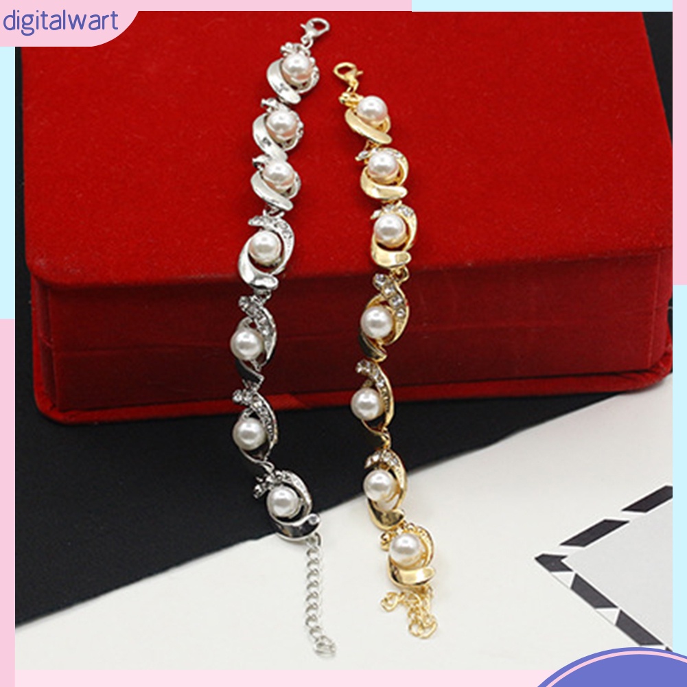 Vòng Đeo Tay Đính Ngọc Trai Giả Kiểu Dáng Thời Trang Dành Cho Nữ