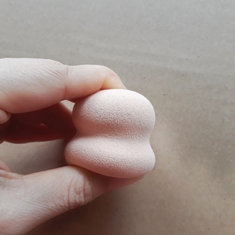 Bông Mút Trang Điểm Tán Kem Nền Hình Hồ Lô