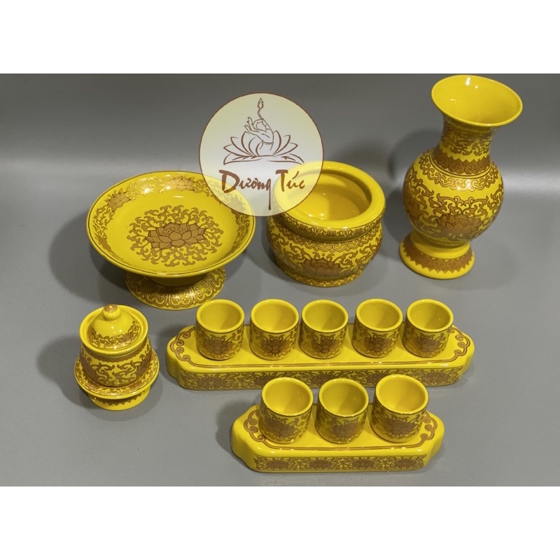 Án Ba Ly Nước Thờ Cúng Bằng Gốm Sứ Nhiều Màu