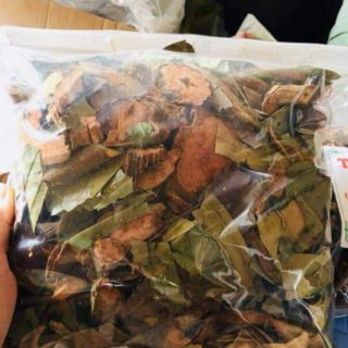 LÁ THUỐC TẮM NGƯỜI DAO ĐỎ SAPA