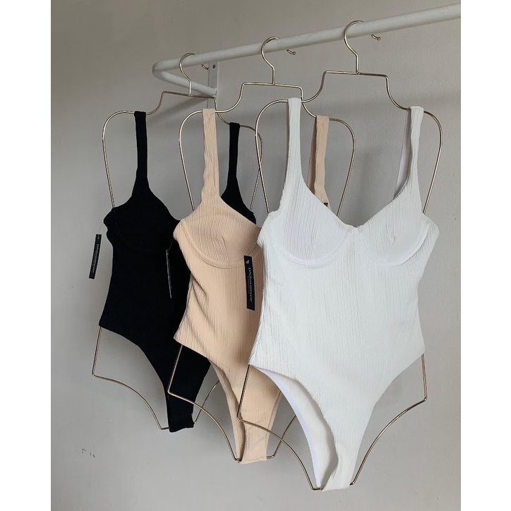 Bodysuit gân đi biển ( christina)