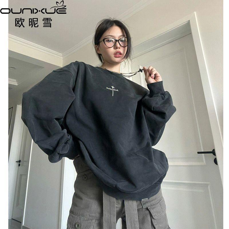 Áo Nỉ Dáng Rộng Màu Đen In Chữ Thời Trang Thu Đông Cá Tính Cho Nữ