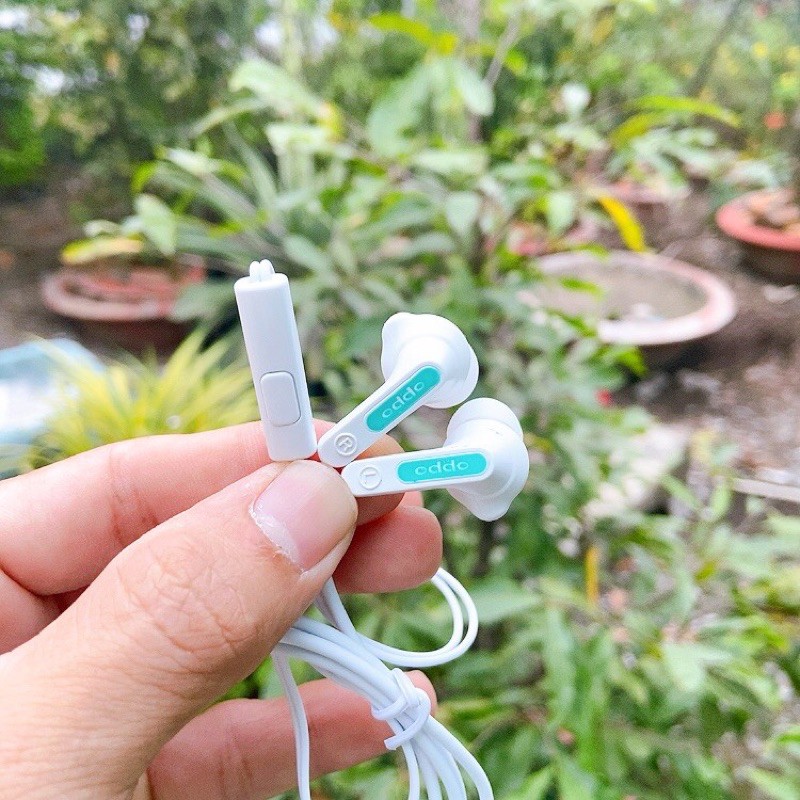 Tai nghe điện thoại oppo