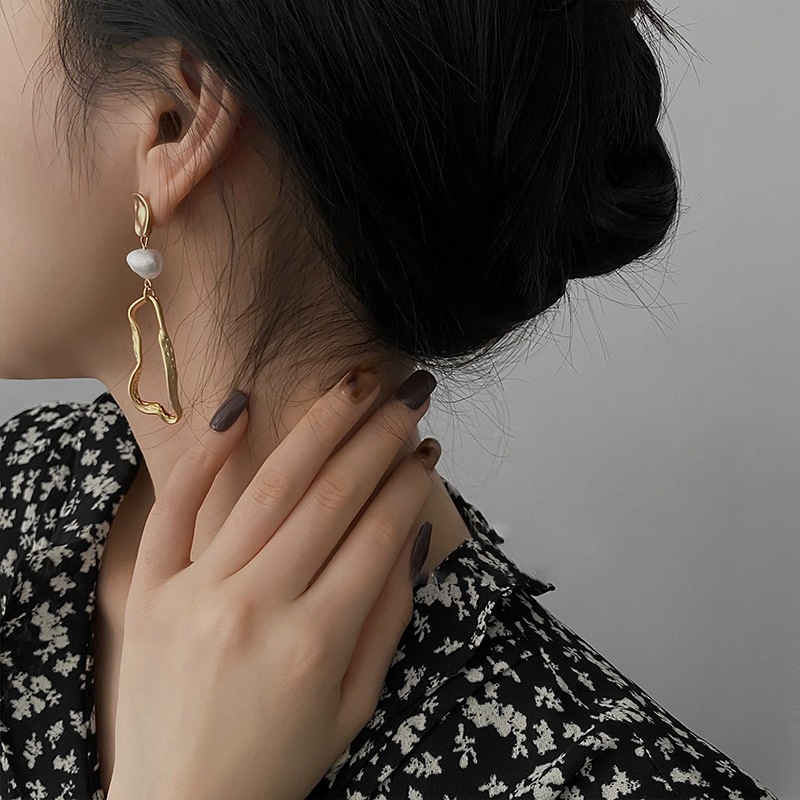 Bông Tai Mạ Bạc 925 Hình Chân Dung Tròn Đính Ngọc Trai Phong Cách Hàn Quốc Thời Trang