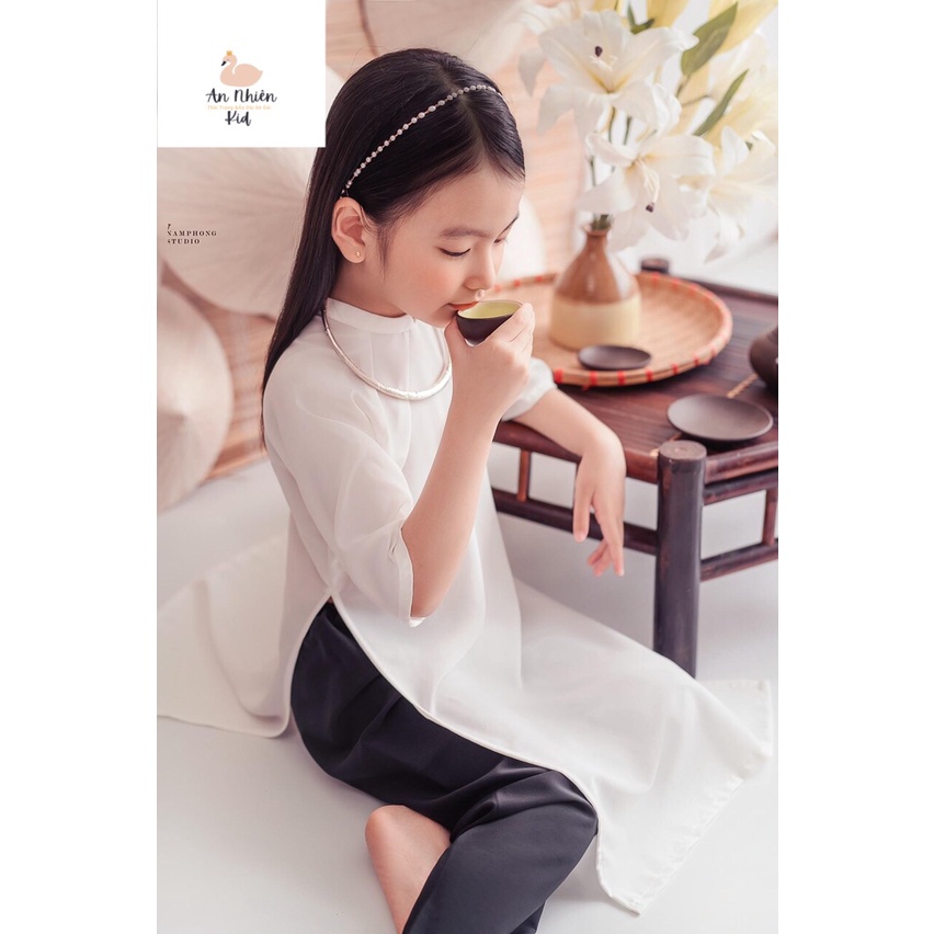 AD0012 Áo Dài Trắng Bé Gái