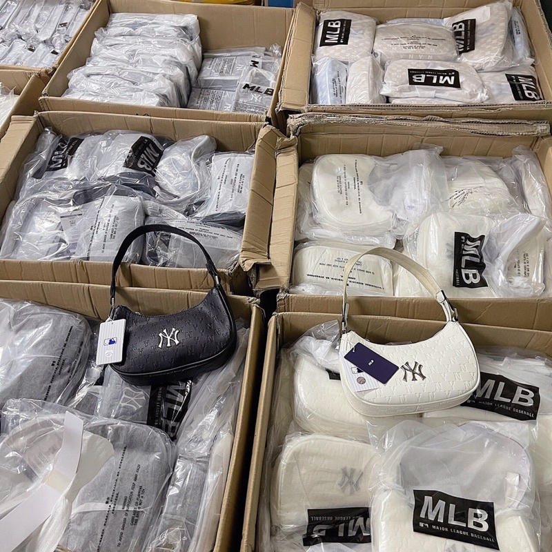 Túi kẹp nách NY da đẹp in chữ chìm